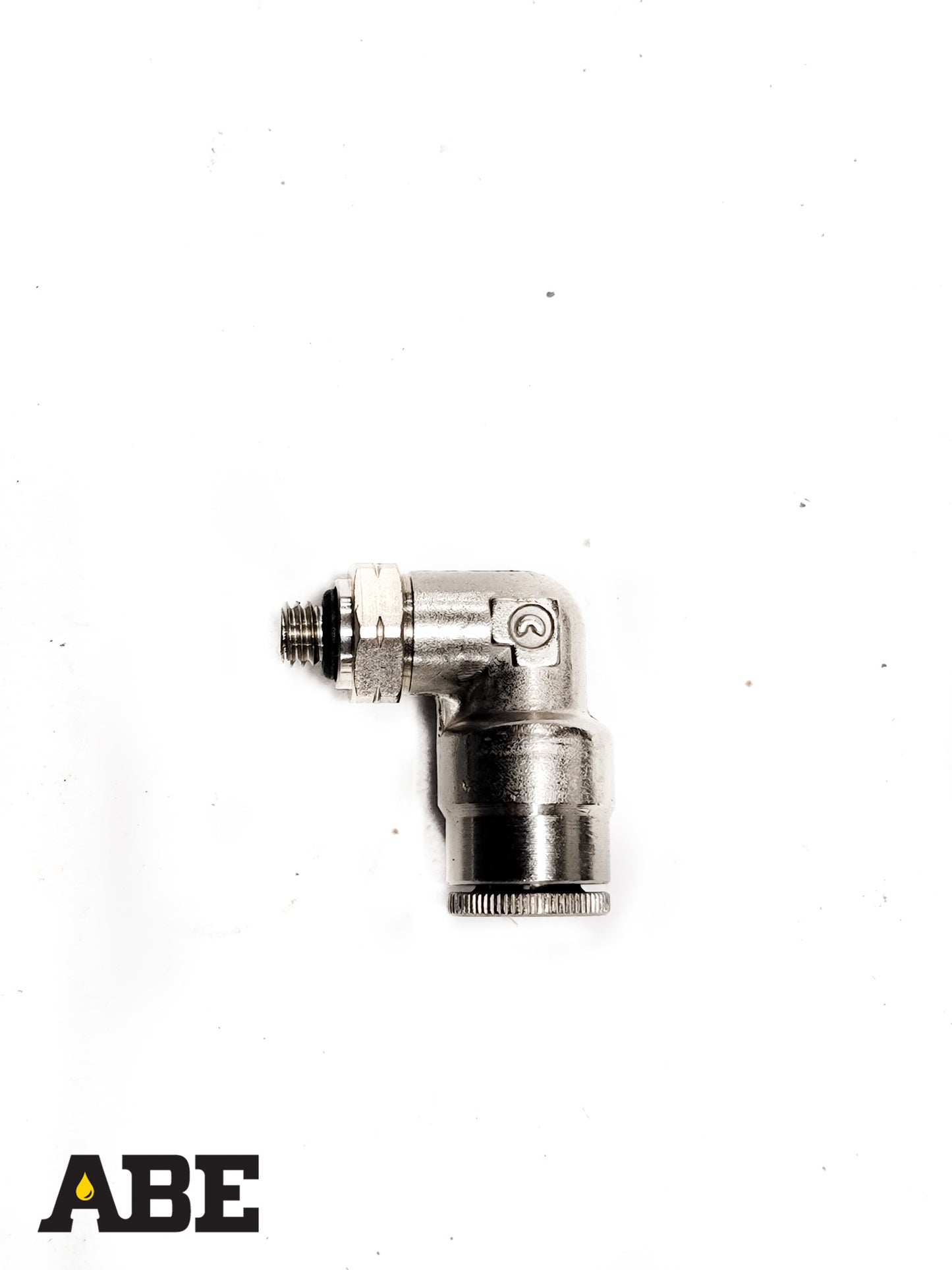 1/4" Push-to-Connect x 10-32 90° Adapter