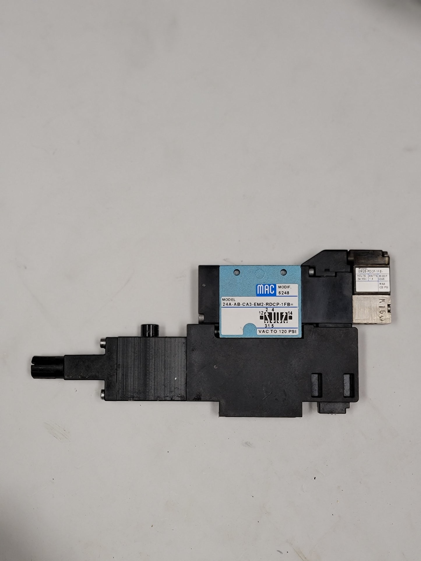 USED-LINCAN MAC VALVE - WITH REGULATOR