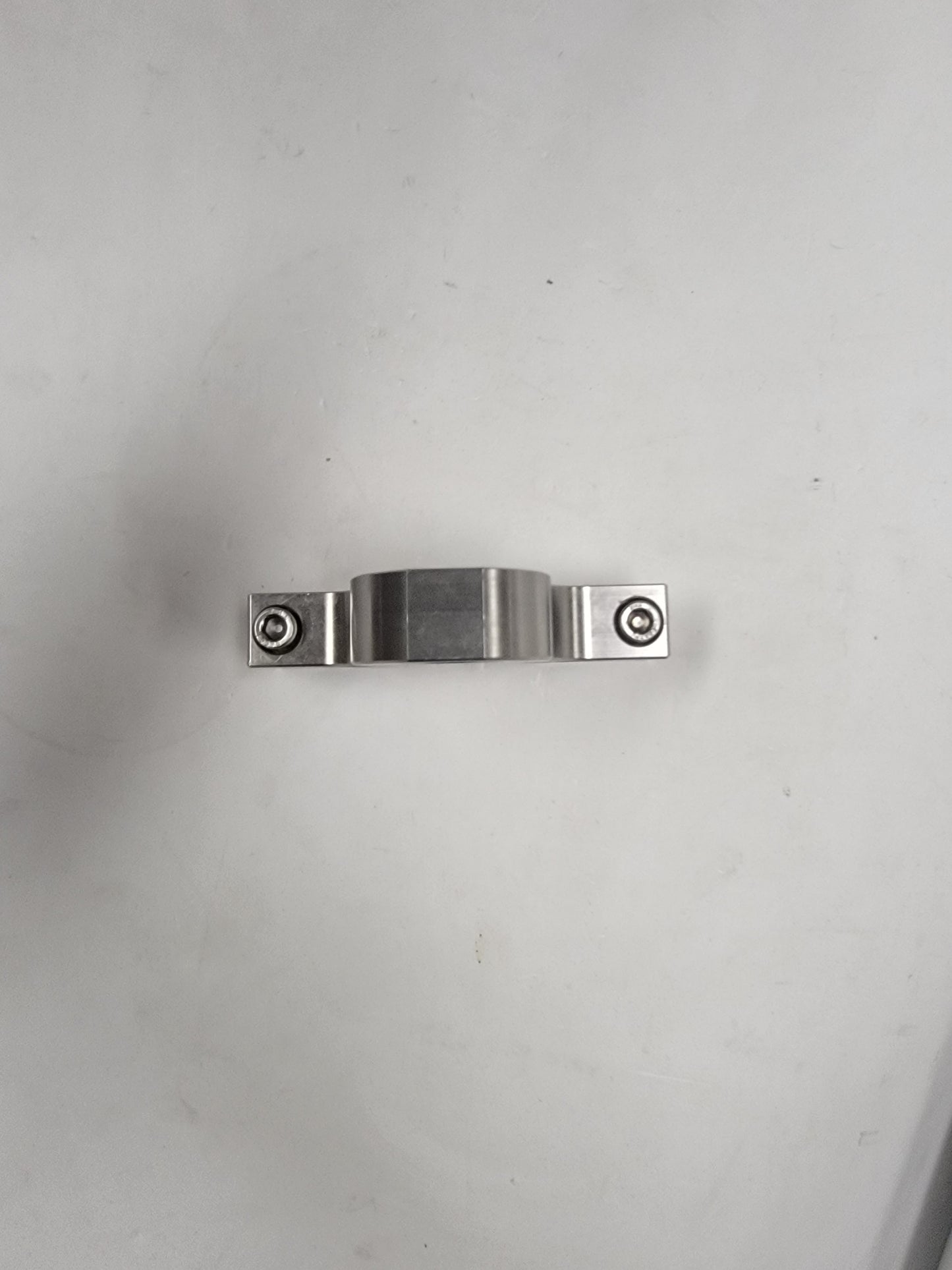 USED-SERVO SEAMER OPERATION ROLLER MOUNT
